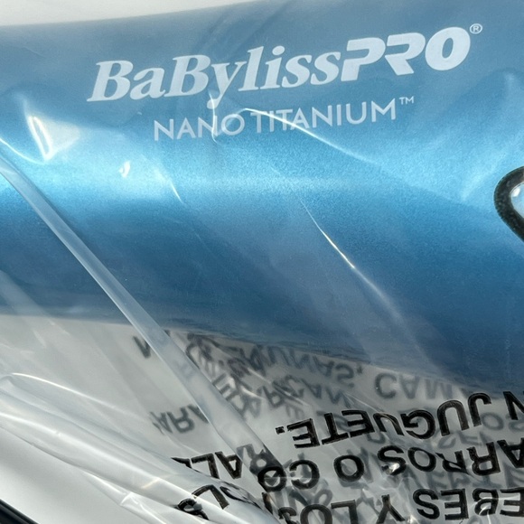 NWT BaByliss Pro Hairdryer Nano Titanium - Picture 3 of 7
